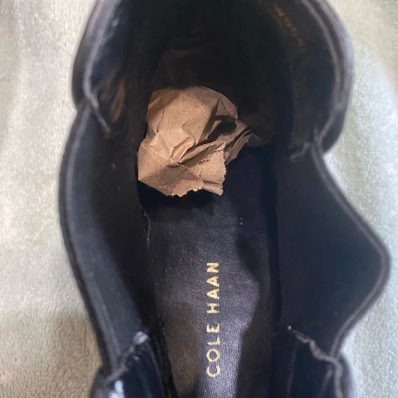 ❤️COLE HAAN LEATHER BOOTIES❤️ - Picture 4 of 6